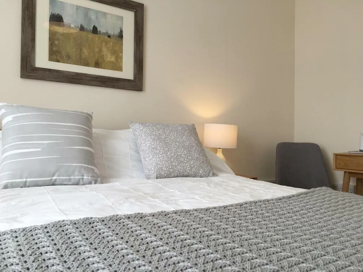 1 Ashford Road Guesthouse Redhill  United Kingdom